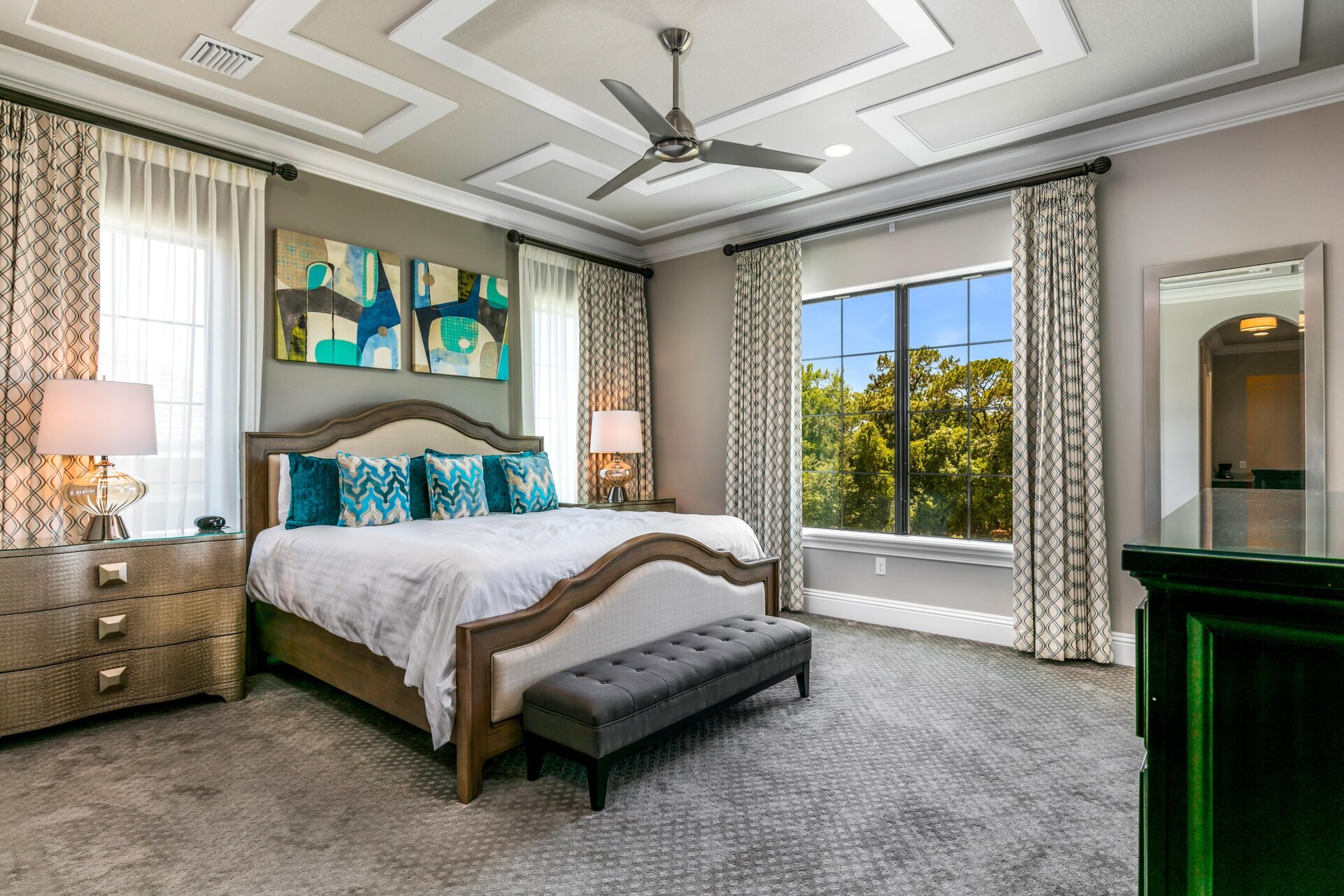 A master suite with king size bed and en-suite bathroom