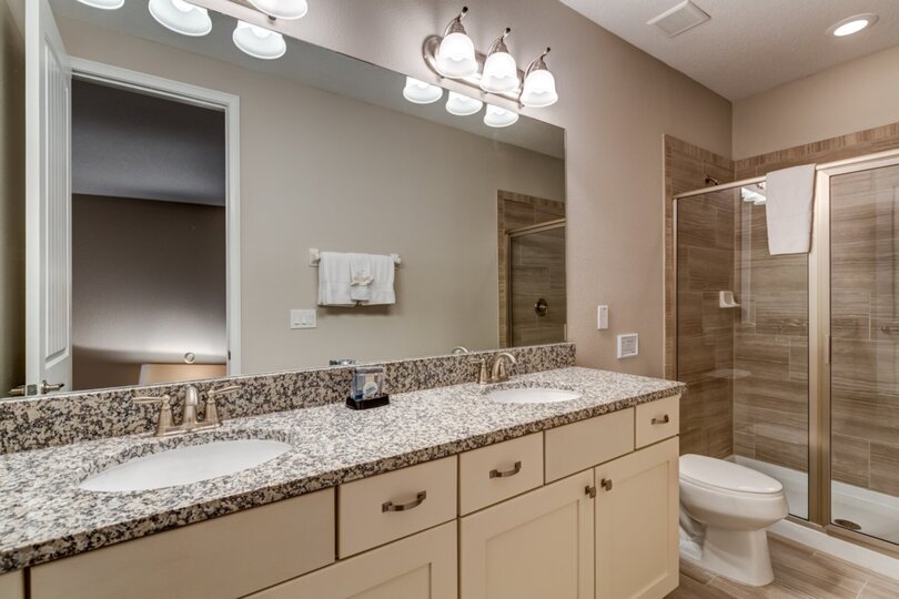 Ensuite bathroom