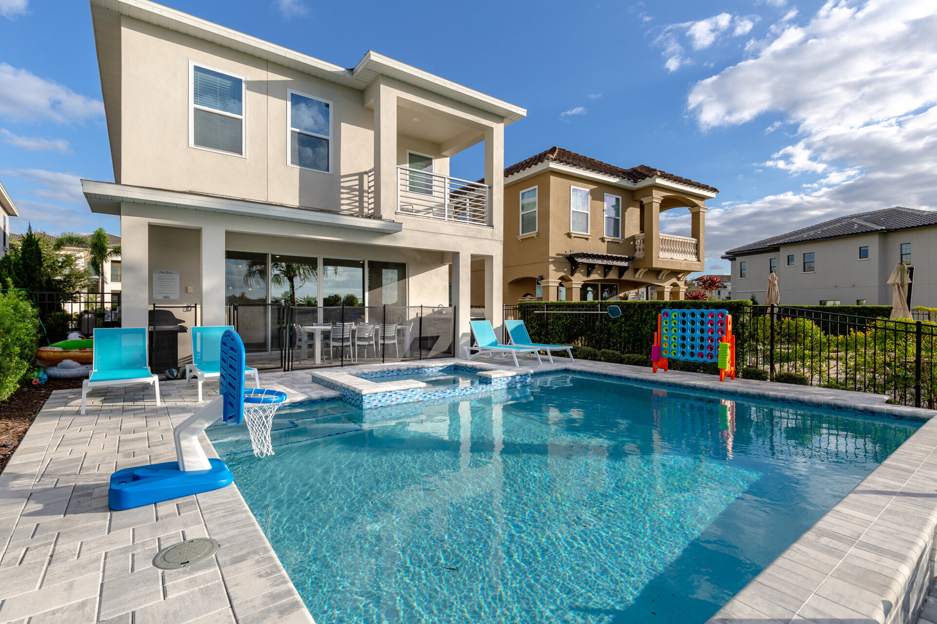 Elegant 6 Bedroom Oasis in Orlando,6570