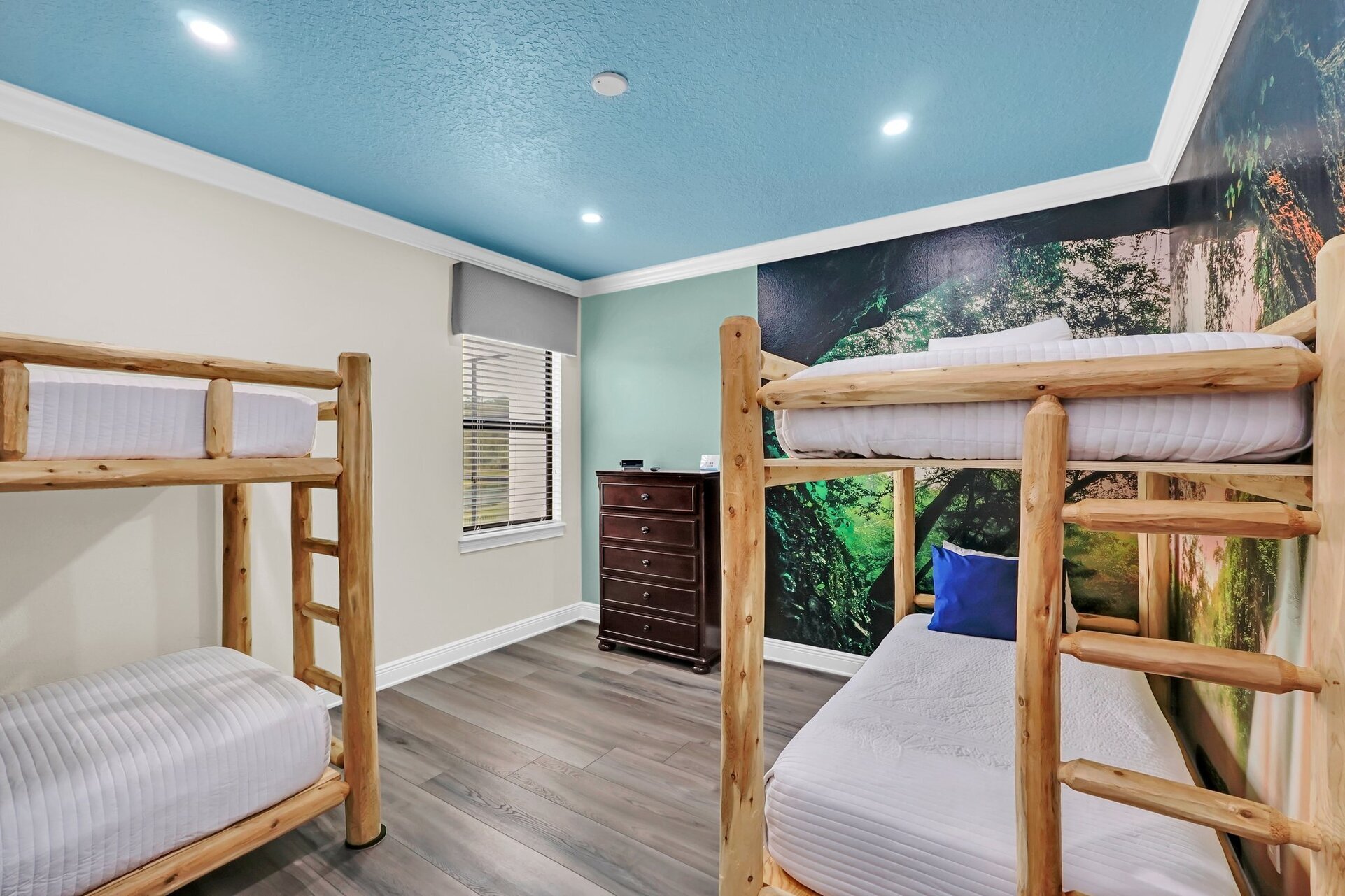 Orlando's Hidden Gem: 8 BR Villa,6580
