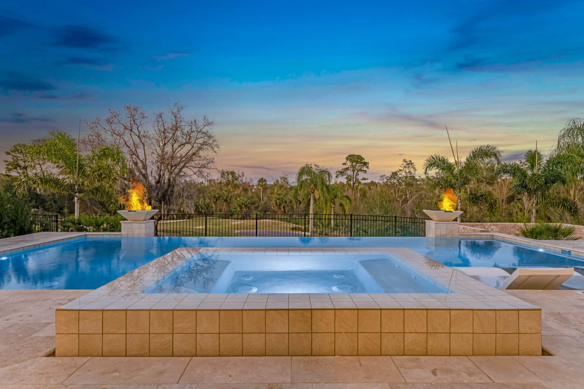 5 Star Villa Halo – An Aura of Pure Refinement