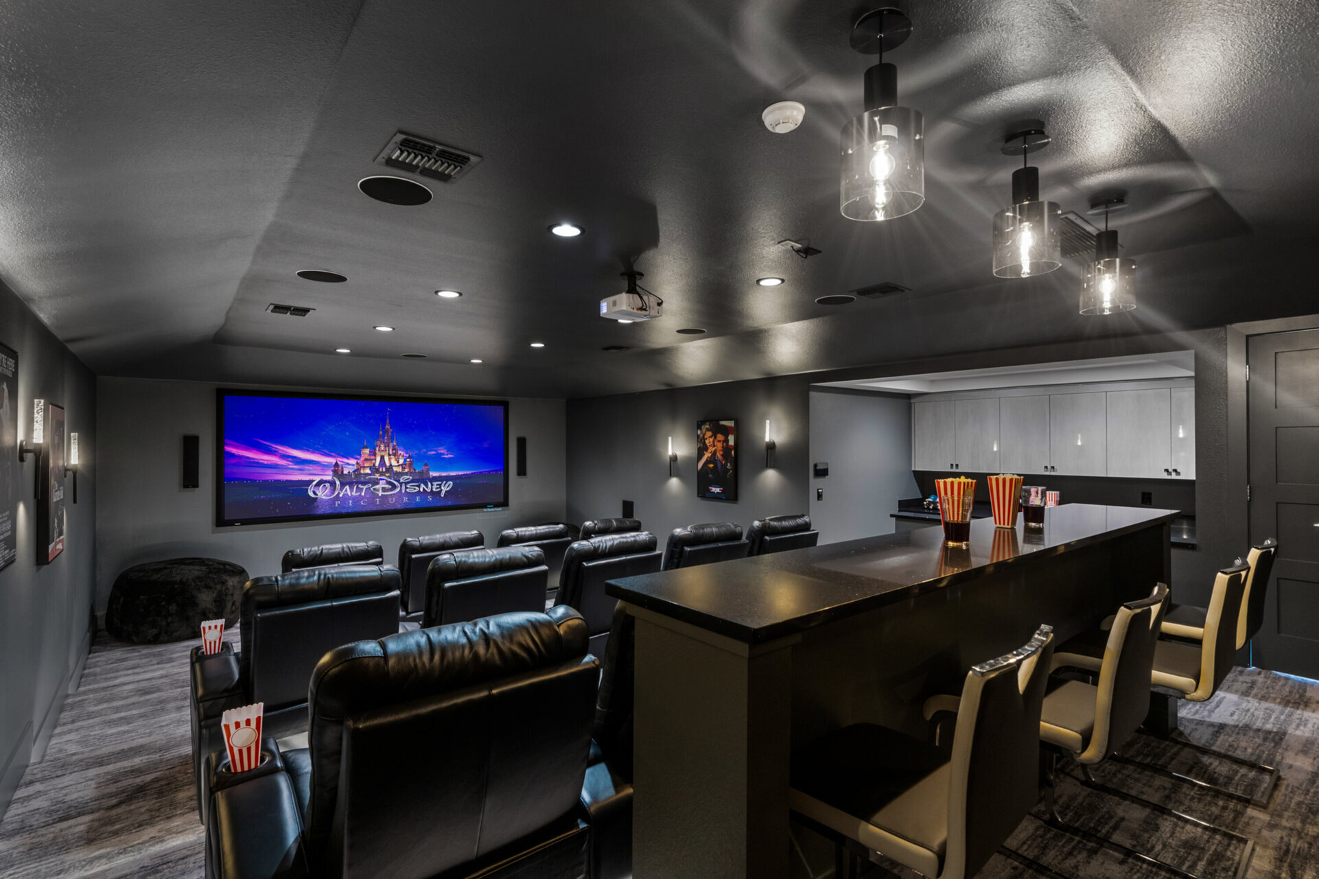 5 Star Villa Valor – A Bold Prestige Residence