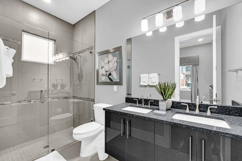 5 Star Villa Imperiosa – Power Draped in Elegance