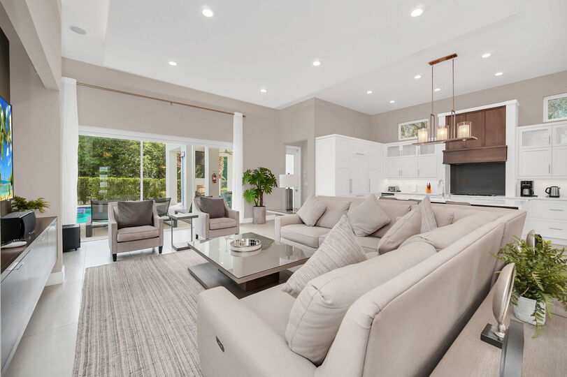 Family-Friendly Orlando Villa,6631