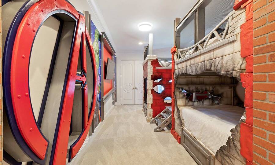The kids will love the themed bedroom, creatively decorated to spark their imagination and provide a fun-filled retreat