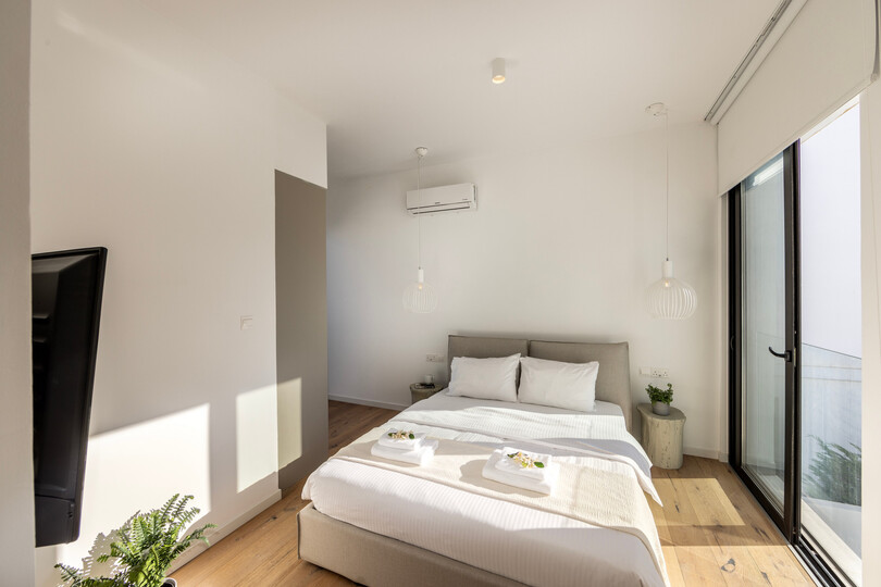Serene 4 Bedroom Villa in Protaras, 1722