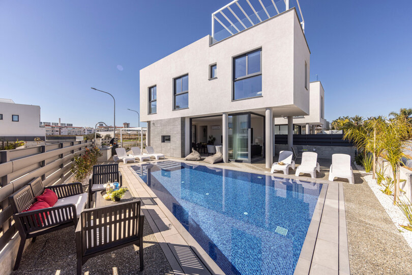 Charming Villa Retreat in Paralimni 1588