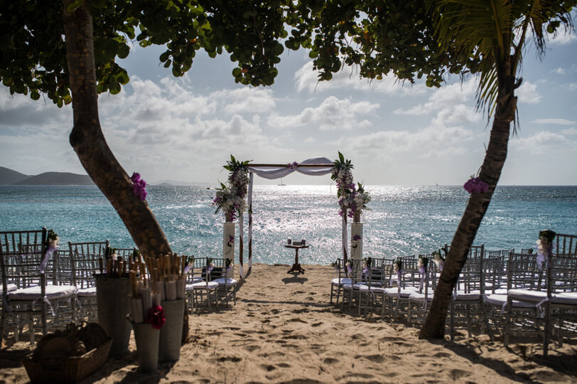 A Hidden Paradise in the Virgin Islands – 1001