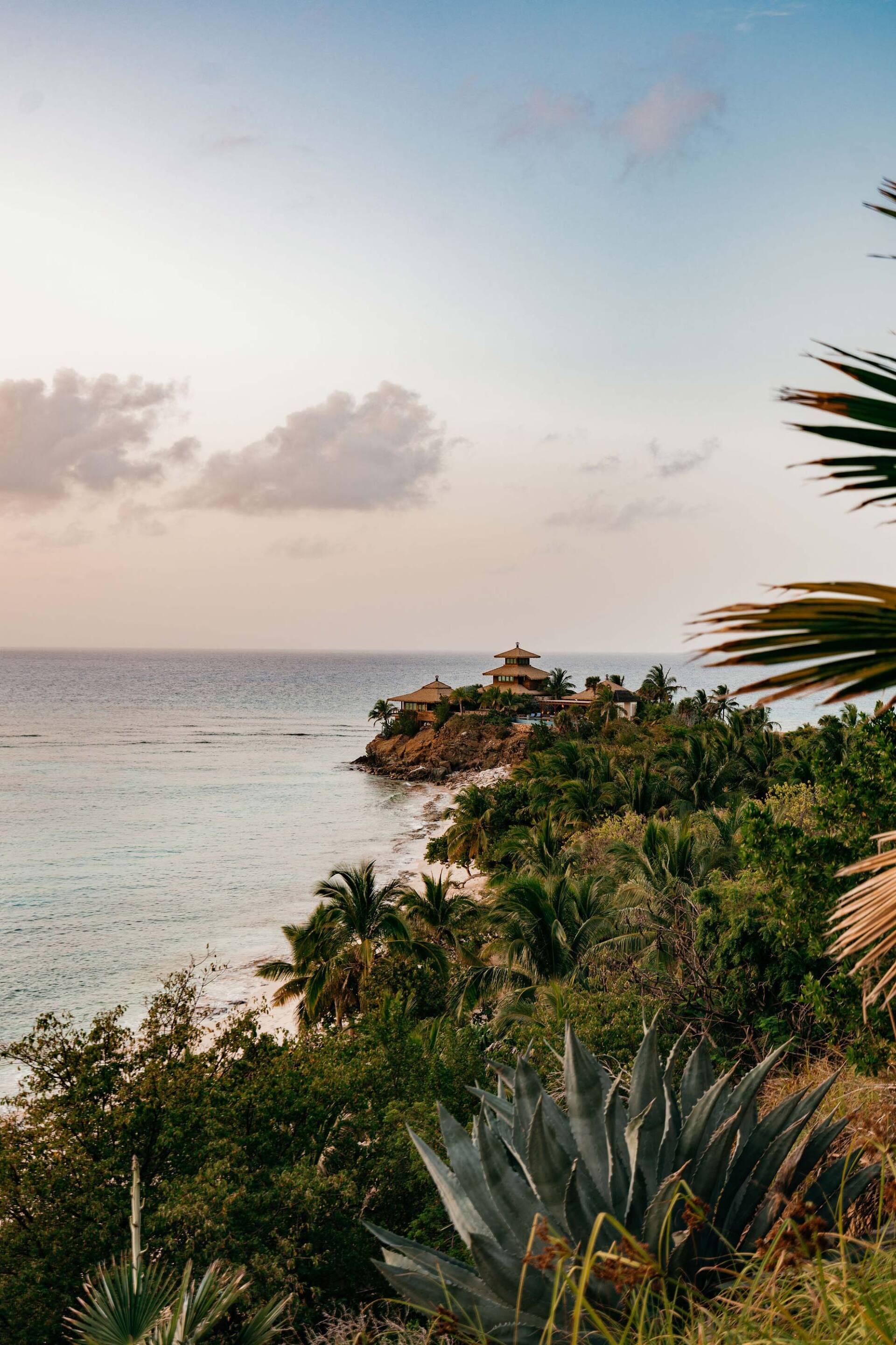 Oceanfront Haven in the Virgin Islands – 1002