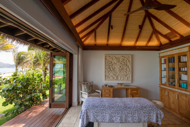 Private Haven Suite 1006