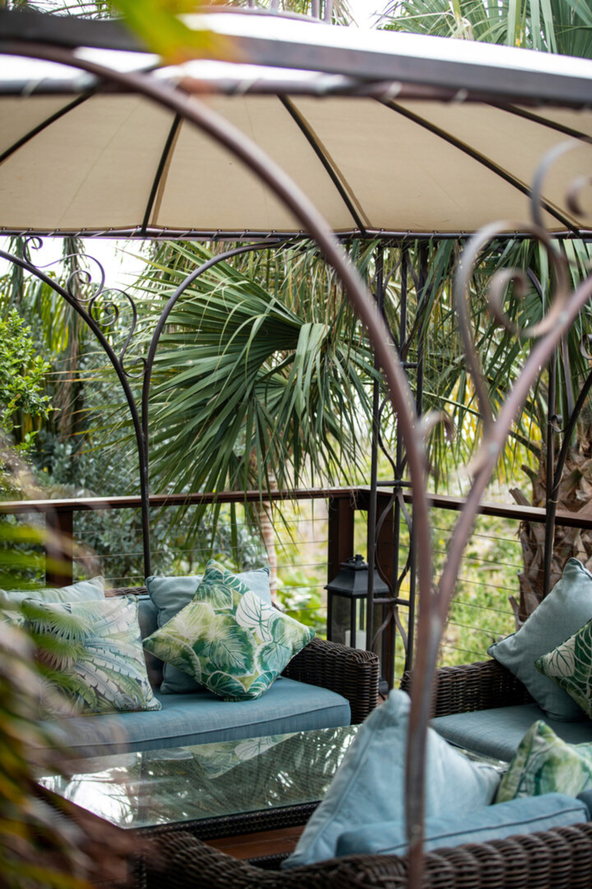 Oceanfront Hideaway 1010