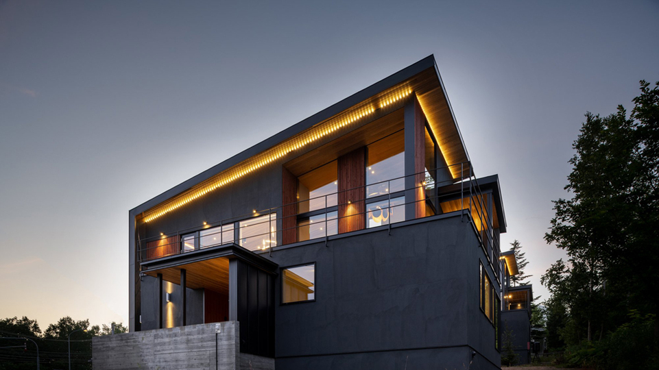 Luxury 3 Bedroom Chalet with Stunning Views in Niseko