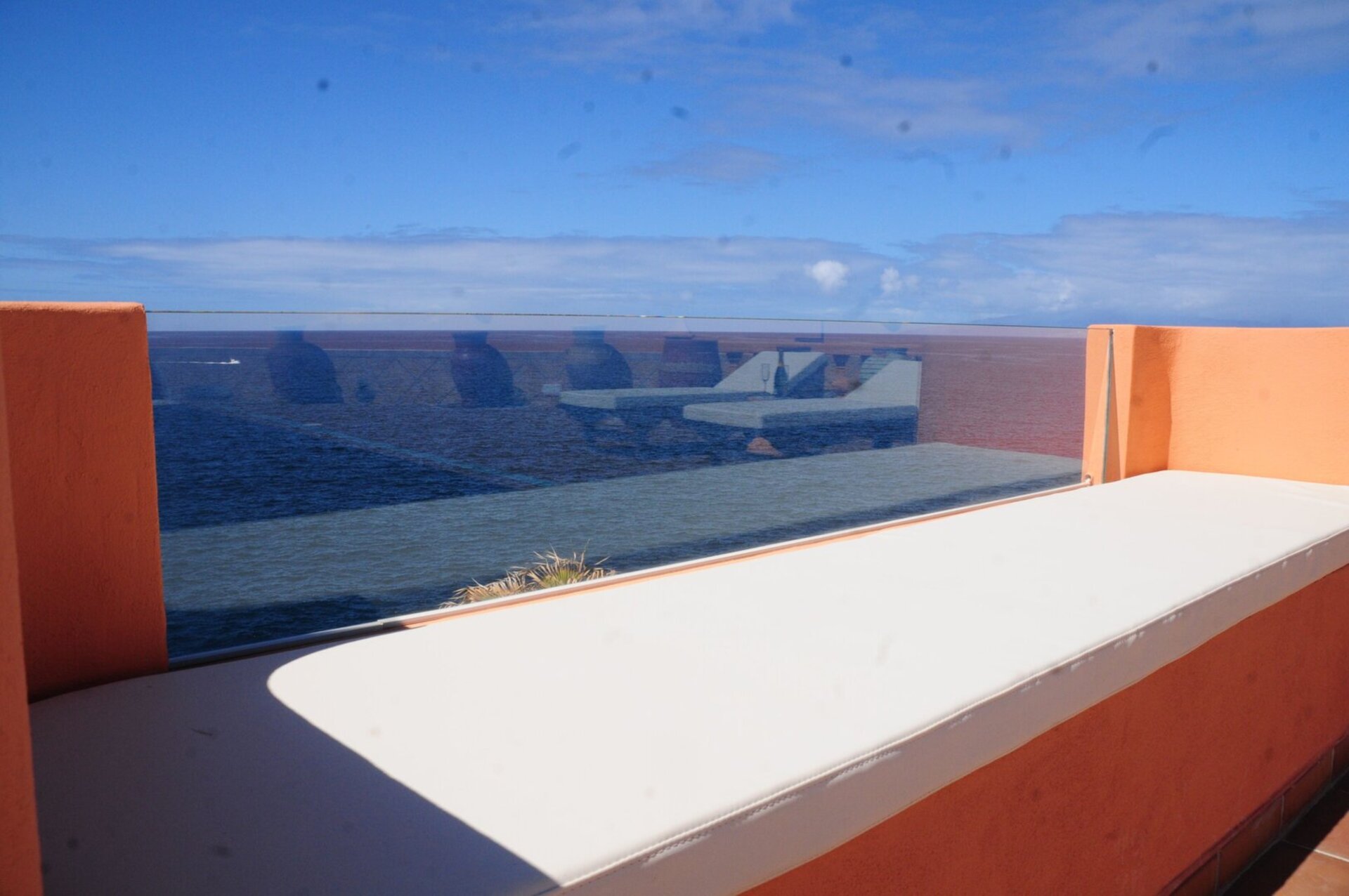 Relaxing Getaway in Canarias - 5 BR Villa, Canarias Villa 1046