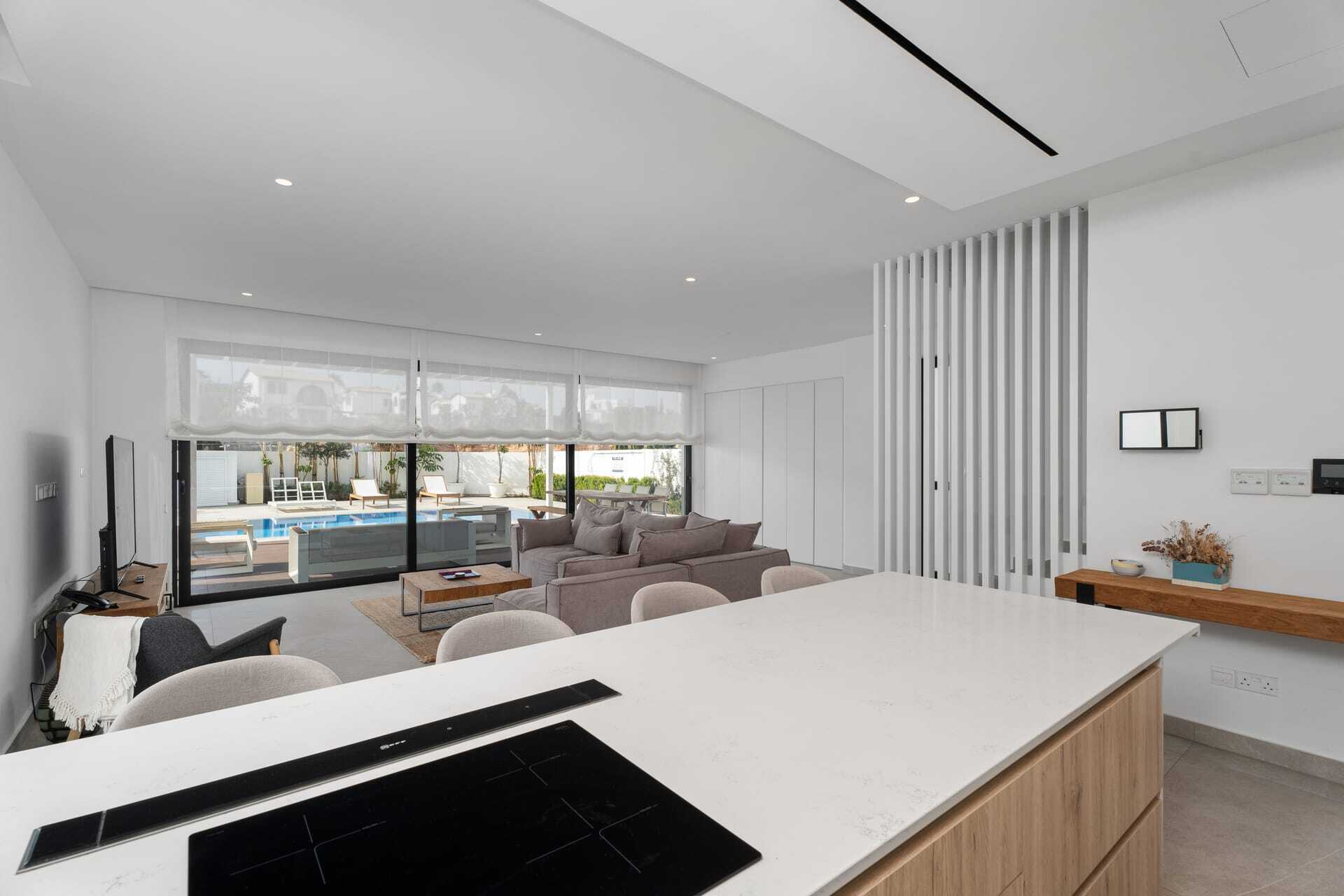 Modern Coastal Villa | 1029