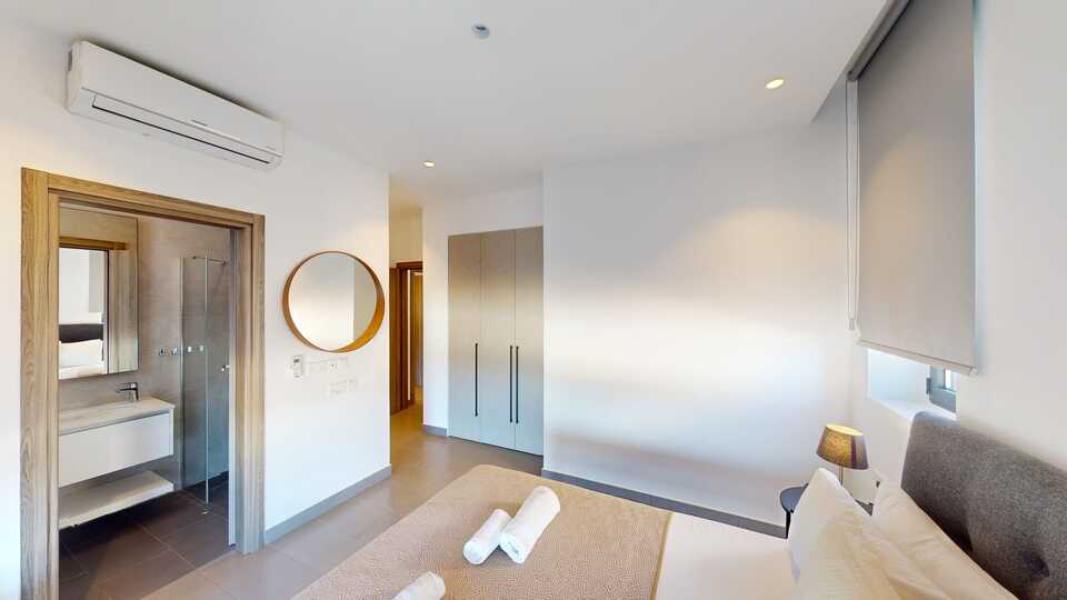 Luxury Coastal Escape | Villa 1033