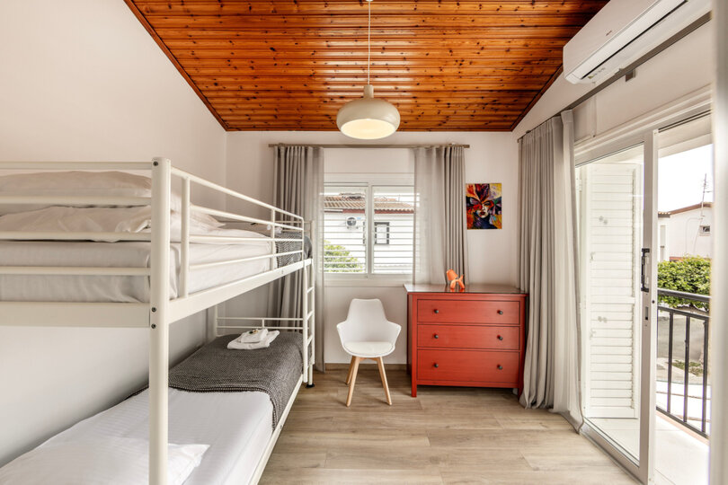 5 Star Marina Seaside Villa – Luxury Seaside Stay in Larnaca