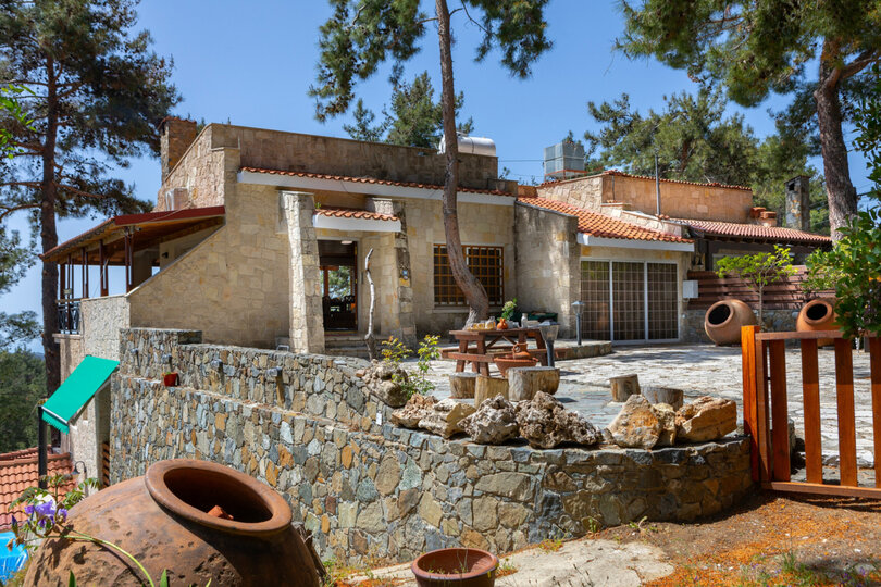 5 Star Villa Platres Forest Panorama - Luxury Mountain Retreat