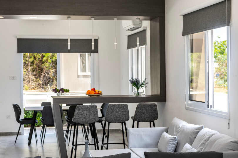 5 Star Villa Napa Bay Vista - Modern Sea View Retreat