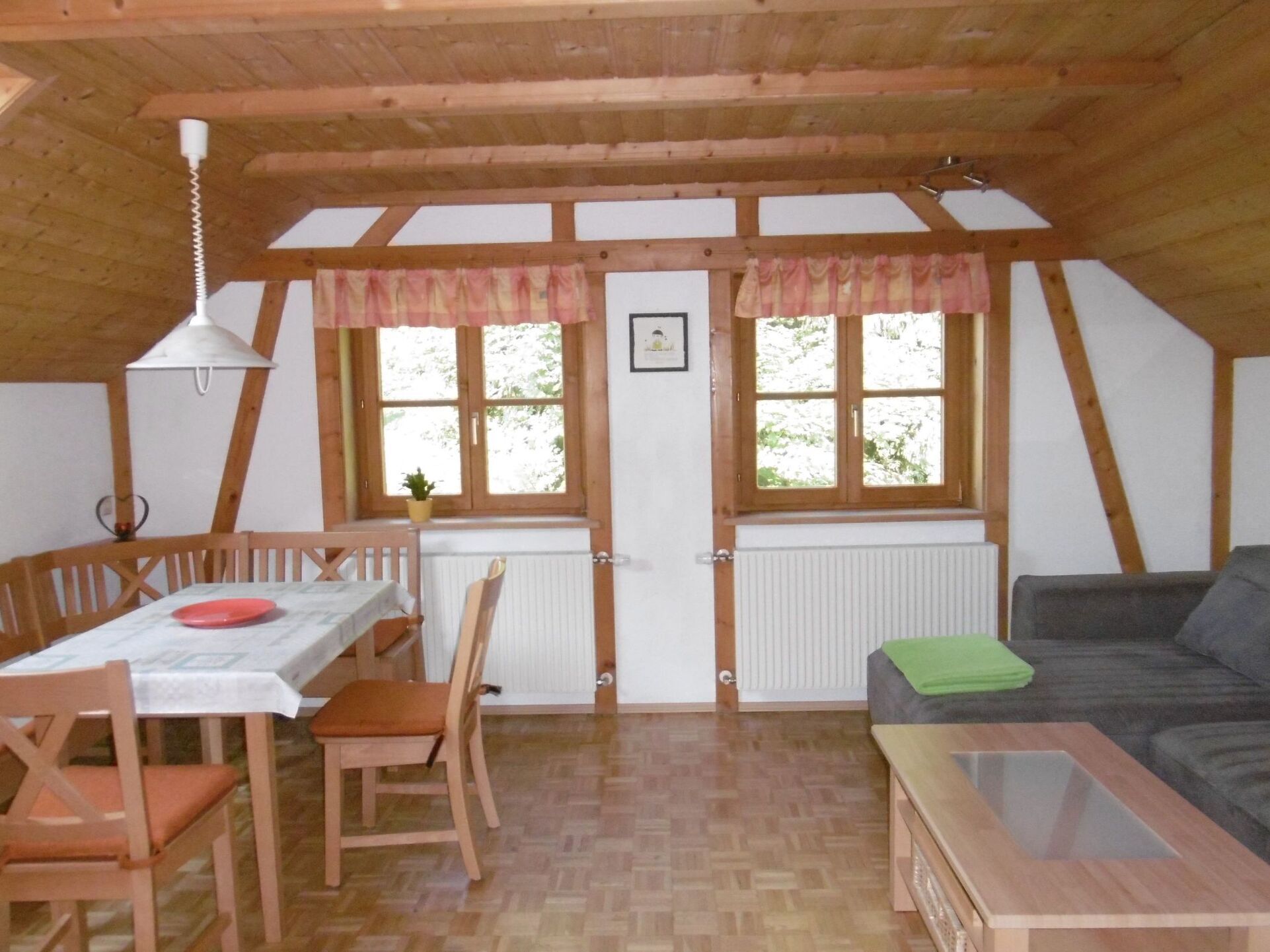 2-Bed Apartment in Bregenz, Sleeps 4, 1035