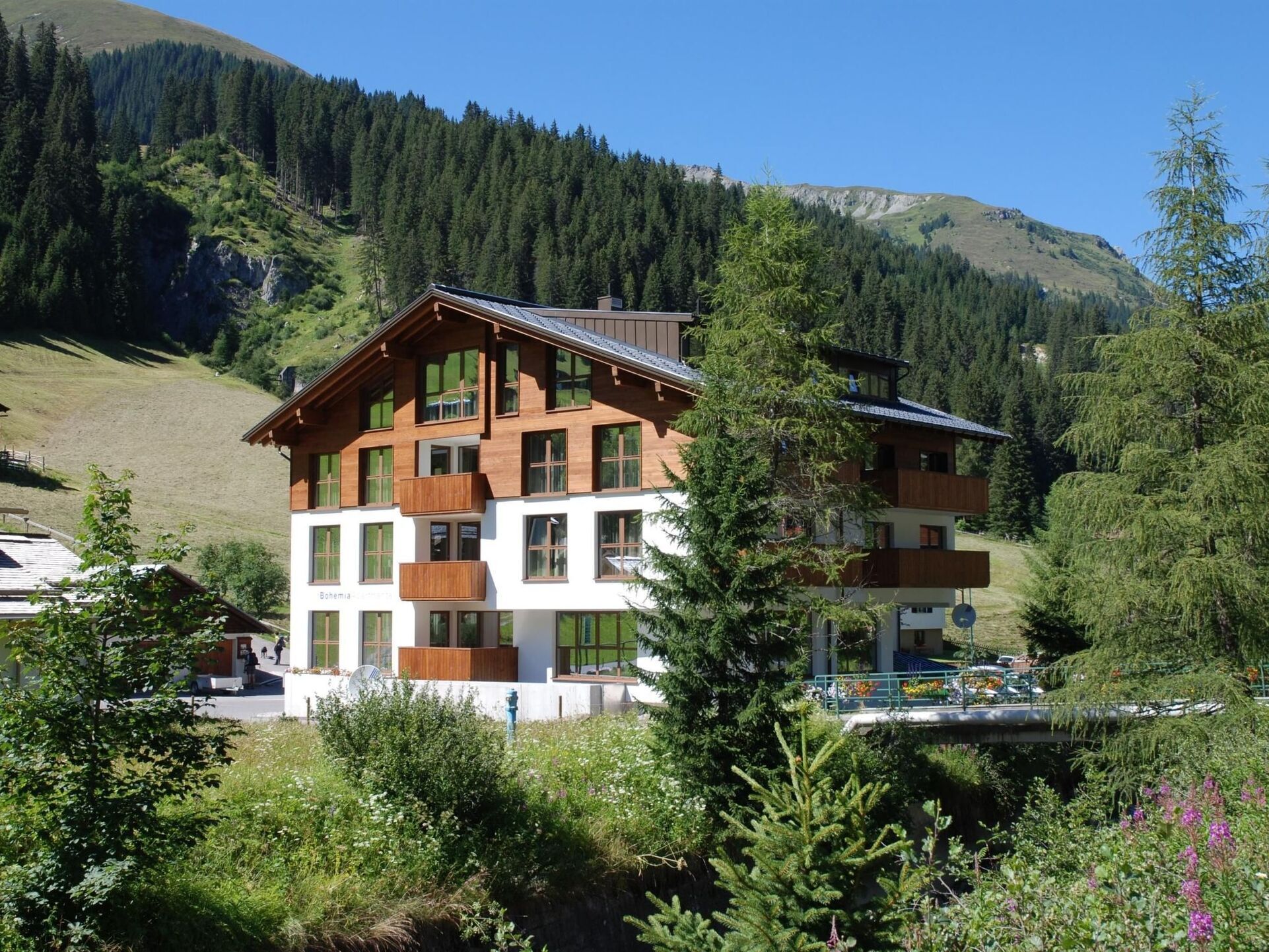 3-Bed Apartment in Bludenz, Sleeps 10, 1027