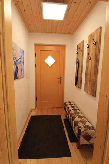 2-Bed Apartment in Spittal an der Drau, Sleeps 5, 1100