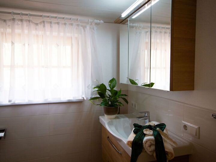 3-Bed House with Mountain View in Wolfsberg, Sleeps 10, 1090
