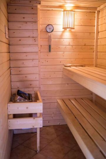 3-Bed House with Mountain View in Tamsweg, Sleeps 6, 1135