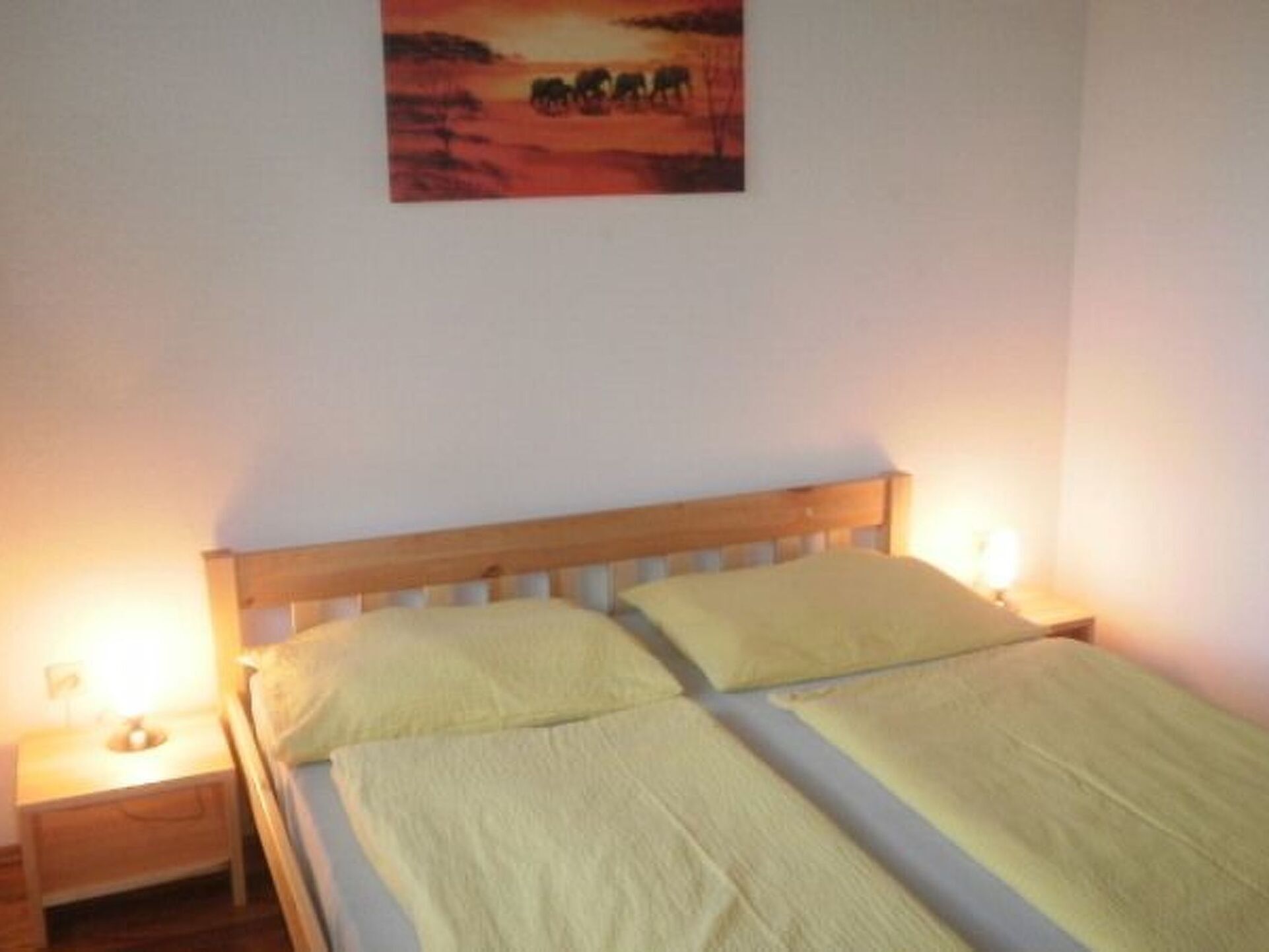 Exclusive 3-Bed Apartment in Schwaz, Sleeps 5, 1334