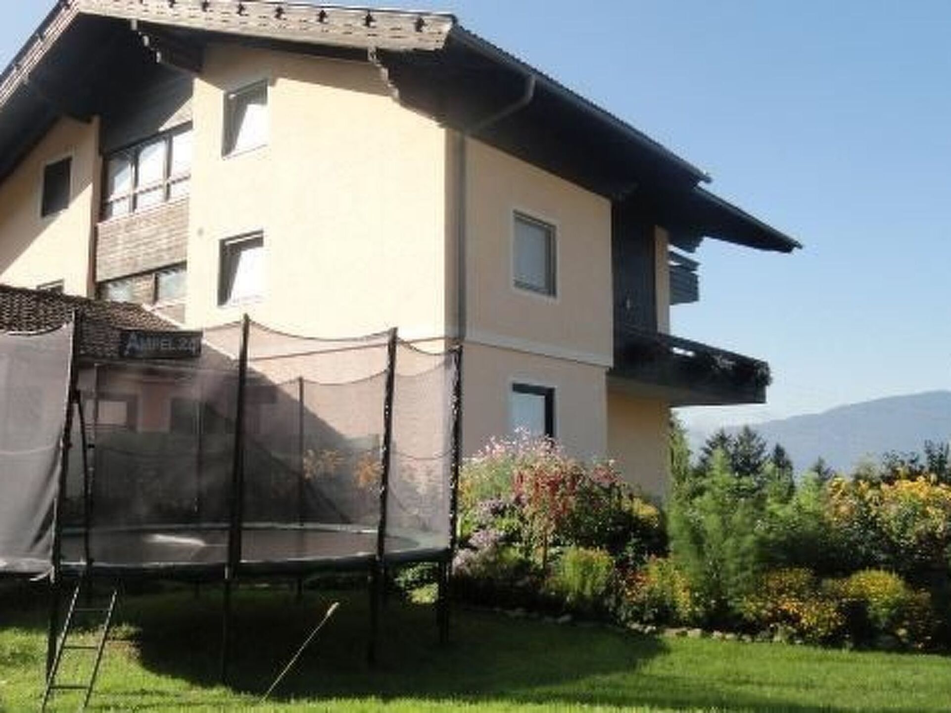 2-Bed Apartment in Spittal an der Drau, Sleeps 6, 1080