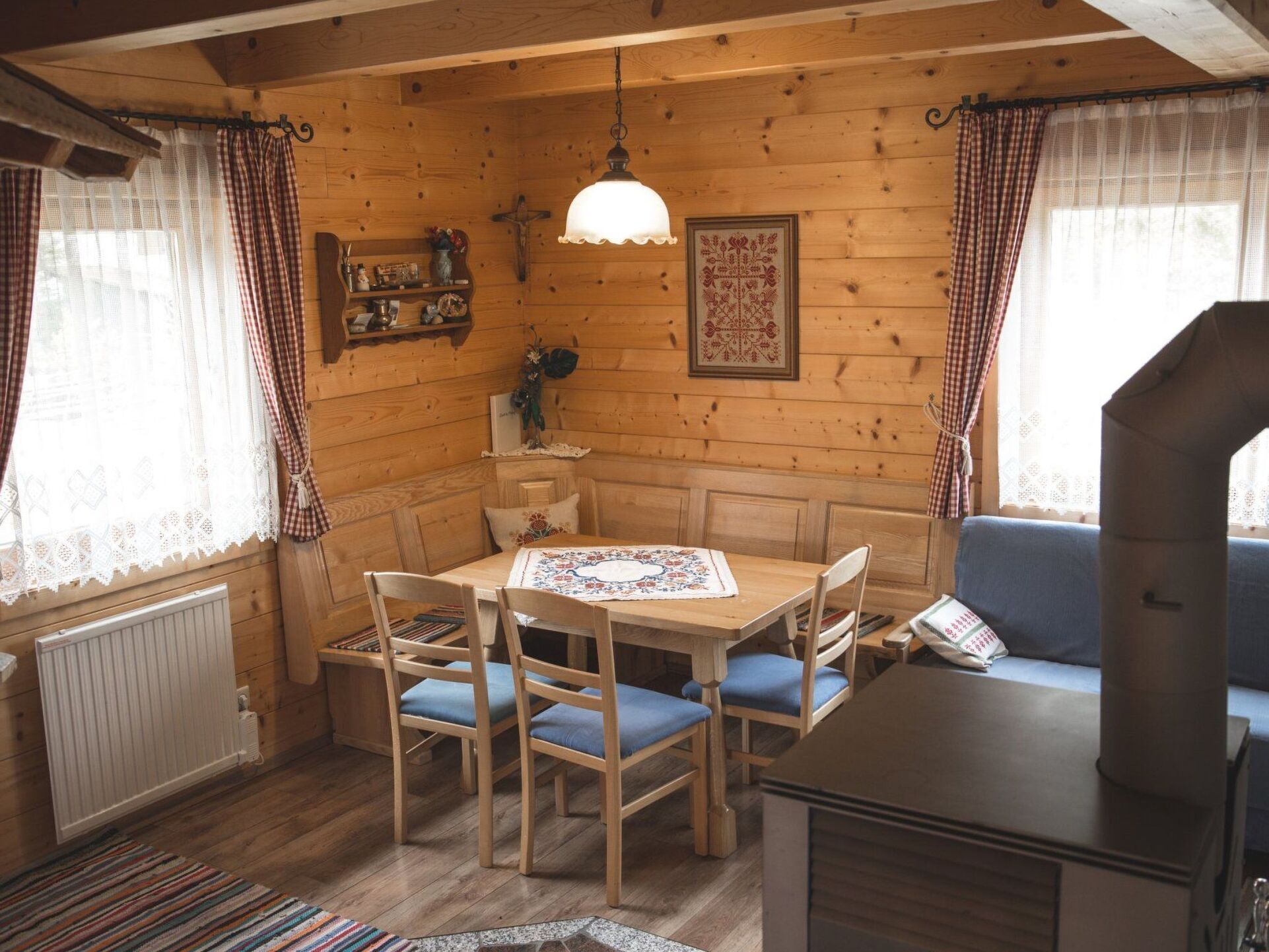 Inviting 2-Bed House in Wolfsberg, Sleeps 5, 1085