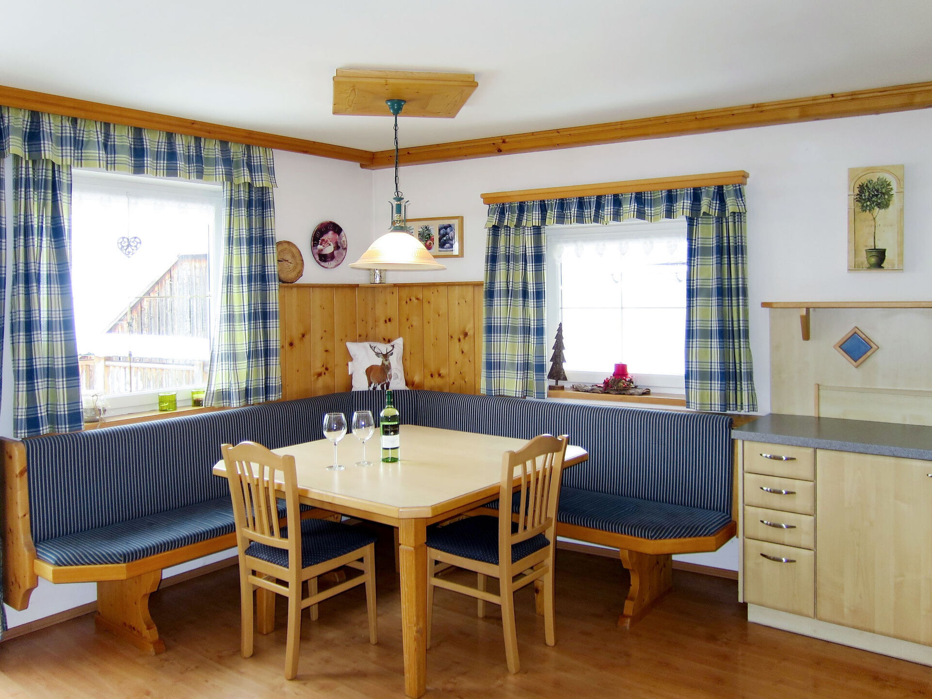 Kitchen / Dining Room