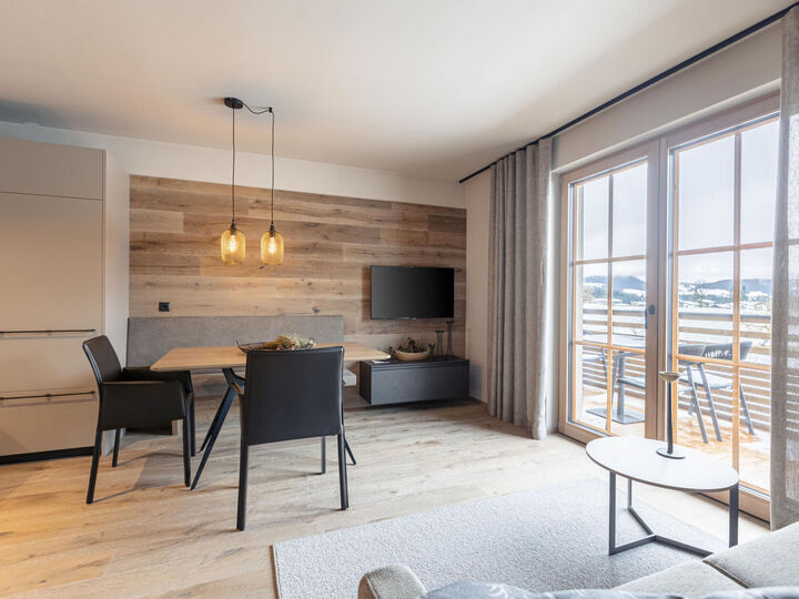 2-Bed Apartment in Kitzbuhel, Sleeps 4, 1102, Westendorf, Austria