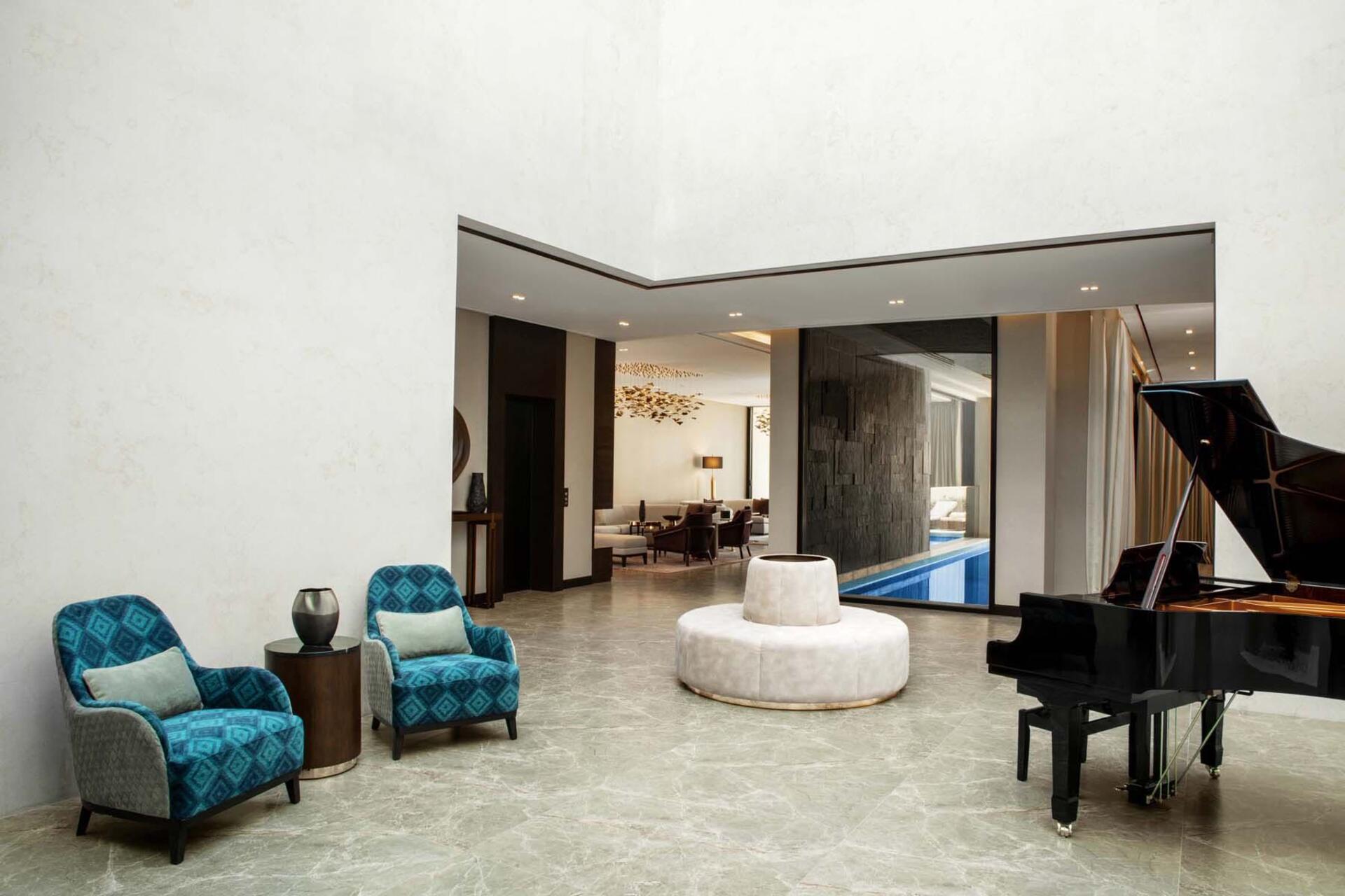 5 Star Villa Royal – Grand Prestige