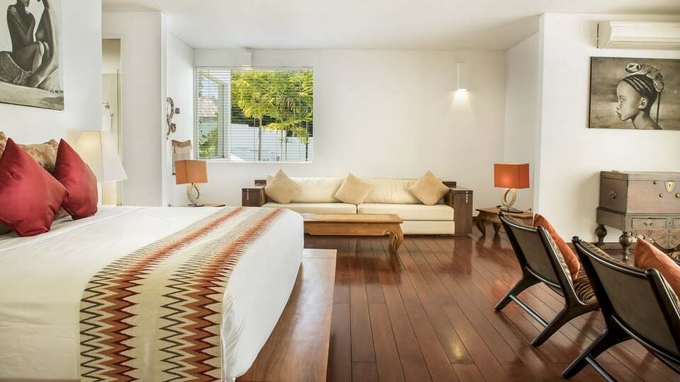 5 Star Villa Stella – Elegant Beachfront Serenity