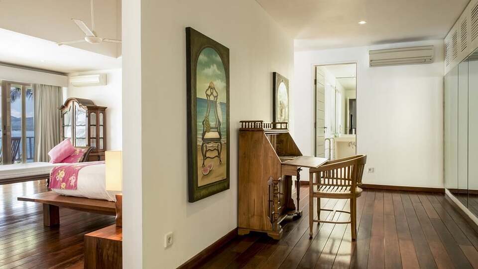 5 Star Villa Stella – Elegant Beachfront Serenity