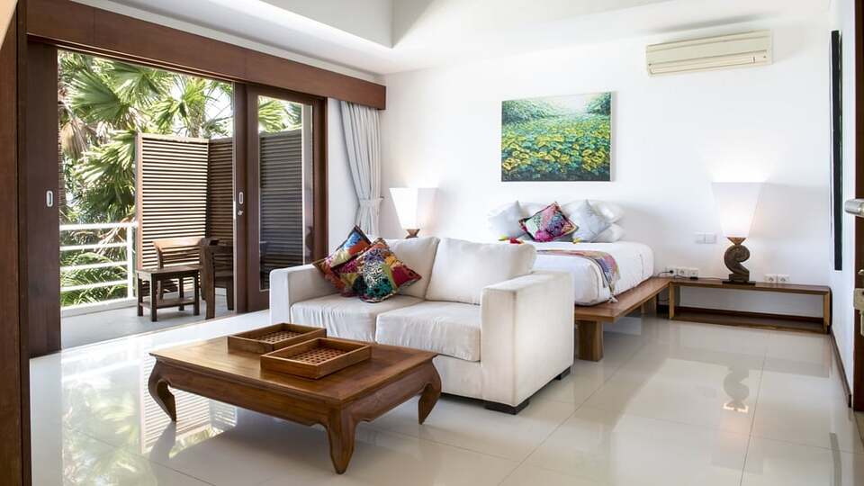 5 Star Villa Lulla – A Luxurious Beachfront Escape in Bali