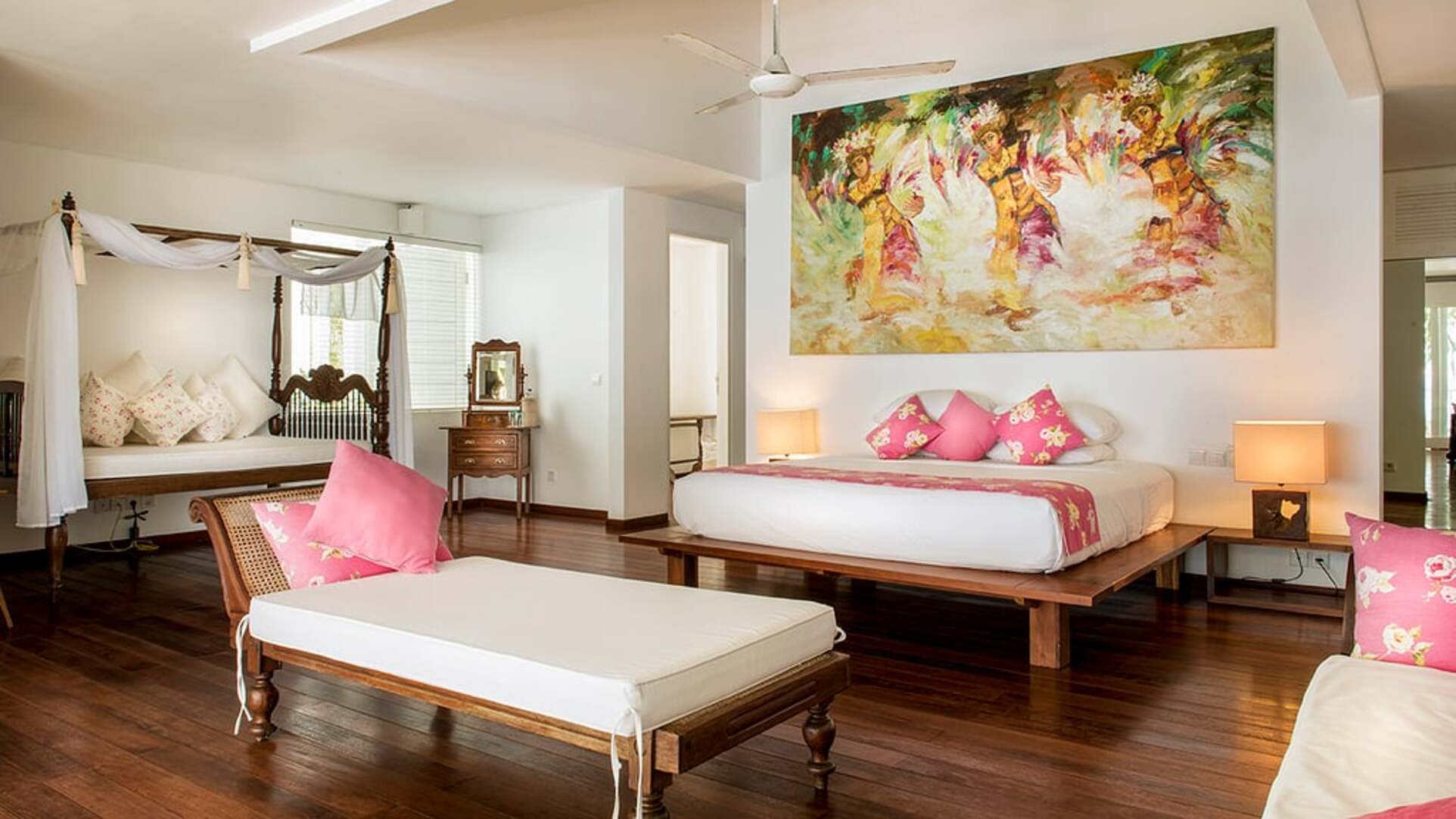 5 Star Villa Lulla – A Luxurious Beachfront Escape in Bali