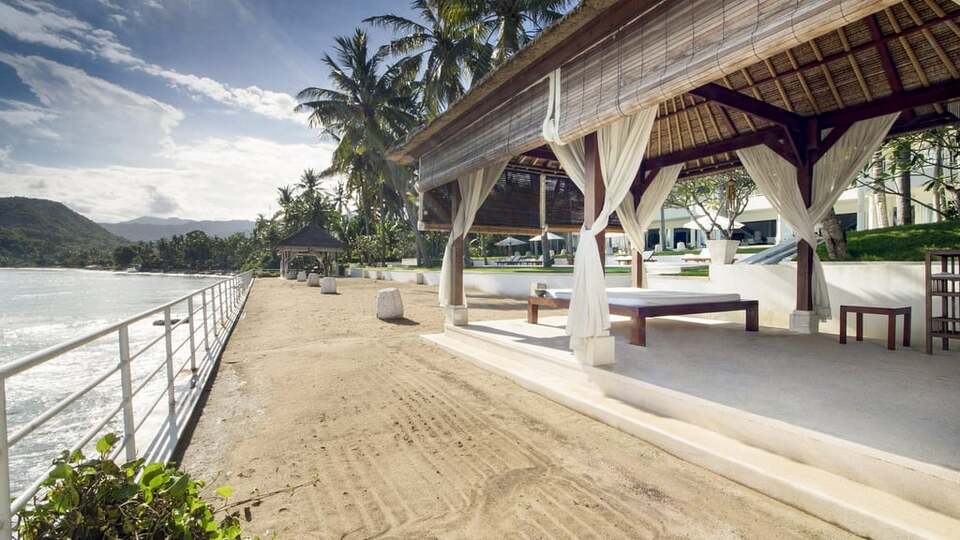 5 Star Villa Lulla – A Luxurious Beachfront Escape in Bali