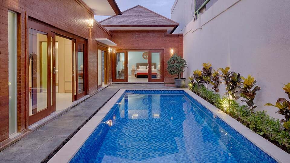 5 Star Villa Rosalia 3 – A Private Tropical Retreat in Canggu