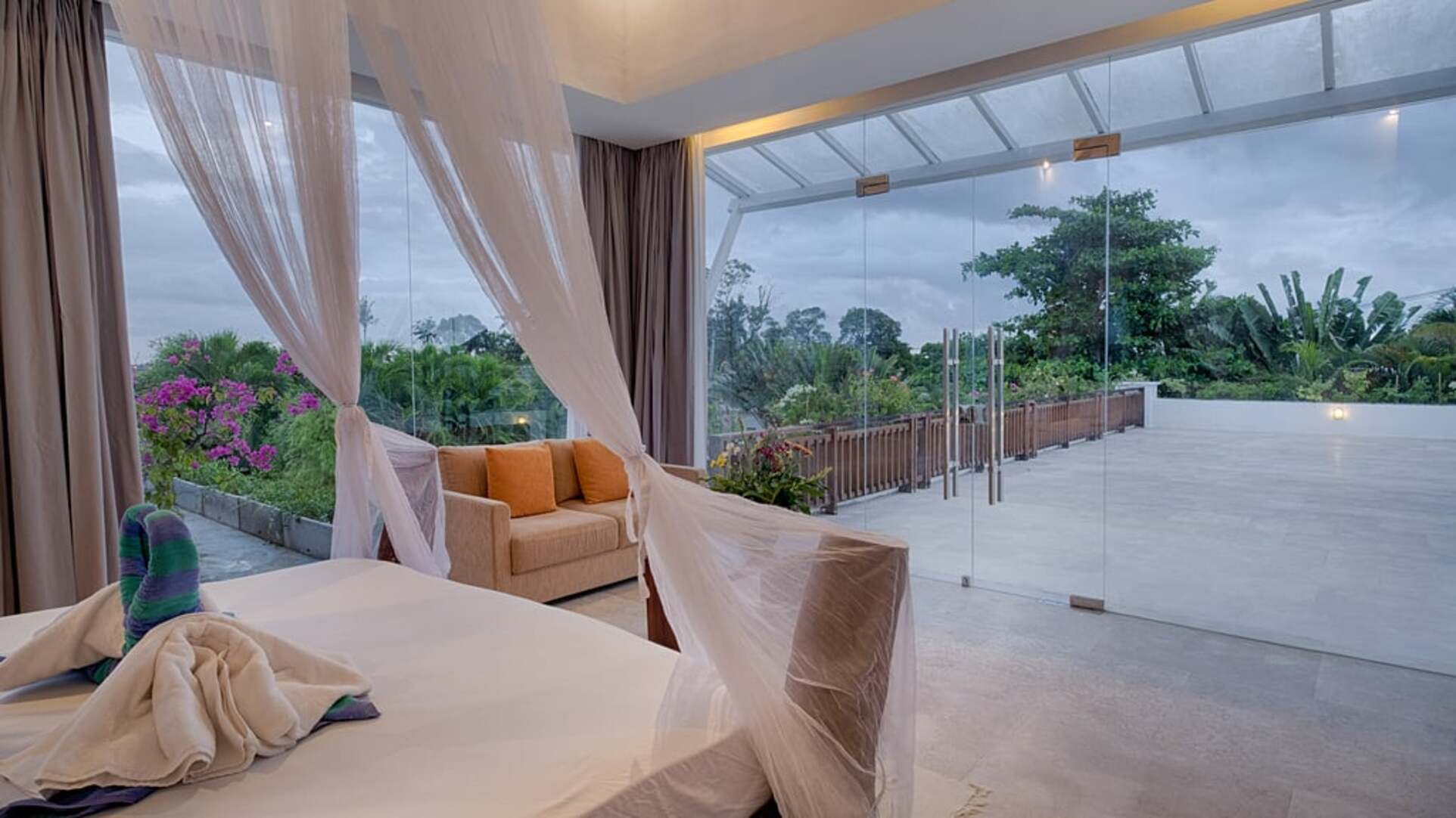 5 Star Villa Putih 1 – An Elegant Pererenan Hideaway