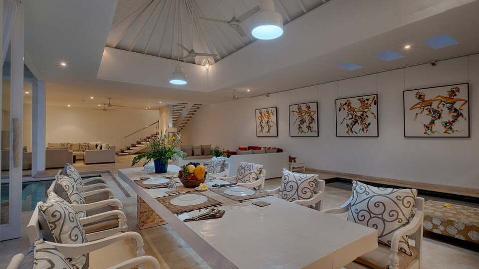 5 Star Villa Putih 1 – An Elegant Pererenan Hideaway