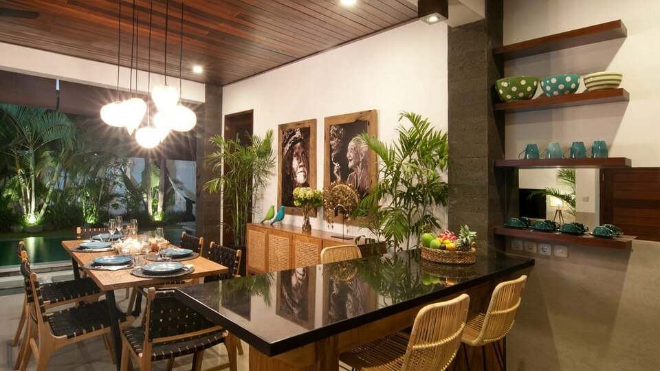 5 Star Villa Olli – Tropical Kerobokan Haven