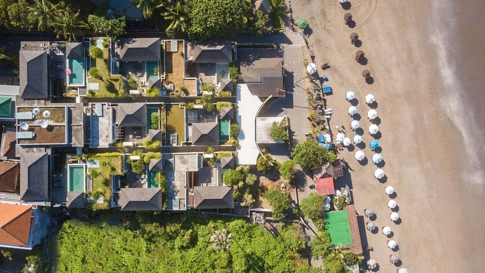 5 Star The Chand’s Three – Oceanfront Balinese Escape