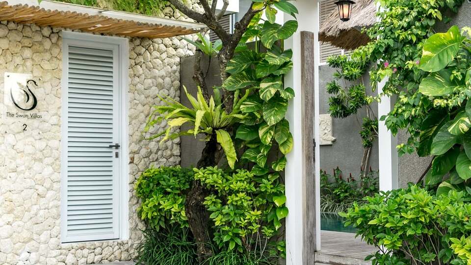 5 Star Swan Villas – Twin Villa Escape