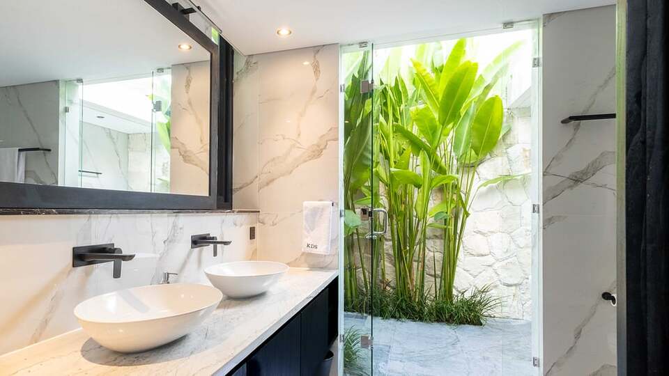 5 Star Villa Kubu Dewi Sri – Canggu Ricefield Retreat