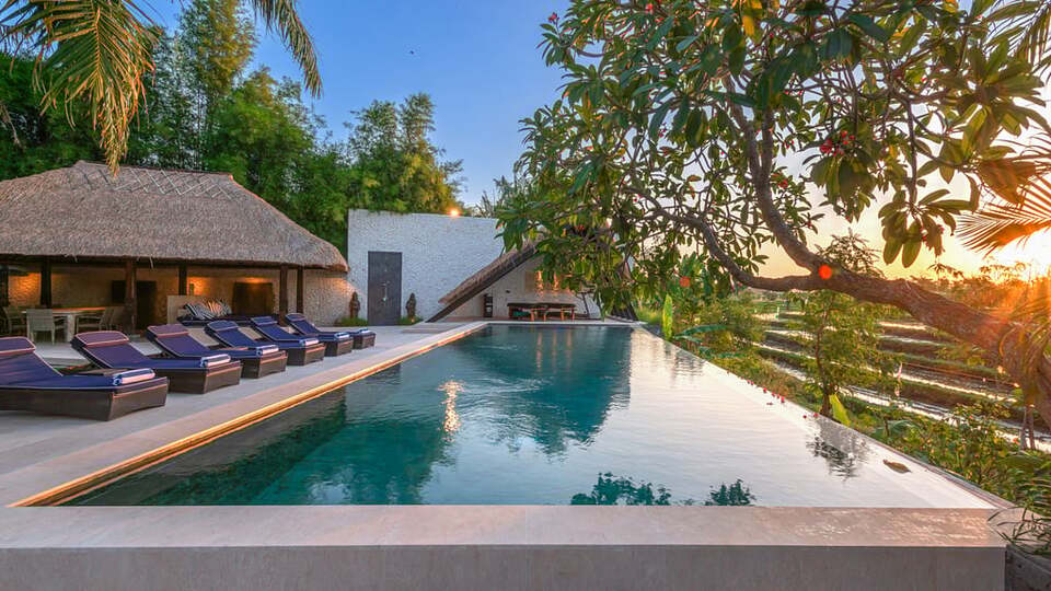 5 Star Villa Kubu Dewi Sri – Canggu Ricefield Retreat