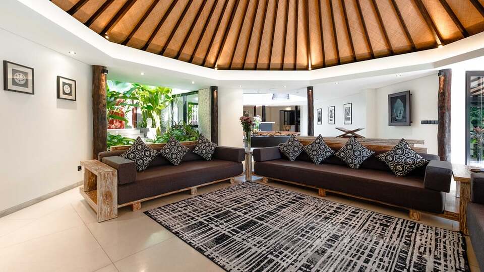 5 Star Villa Kubu Dewi Sri – Canggu Ricefield Retreat