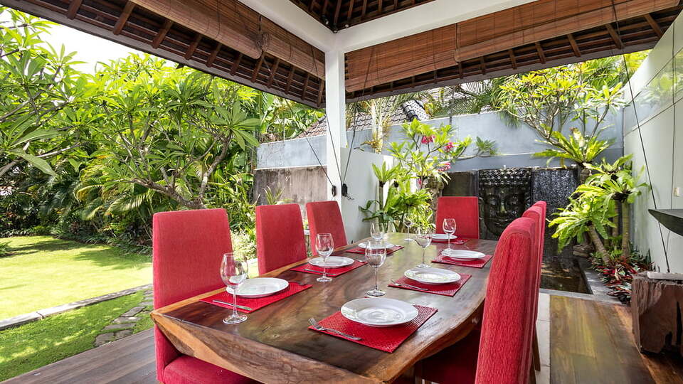 5 Star Alarte Estate – Elegant Seminyak Escape