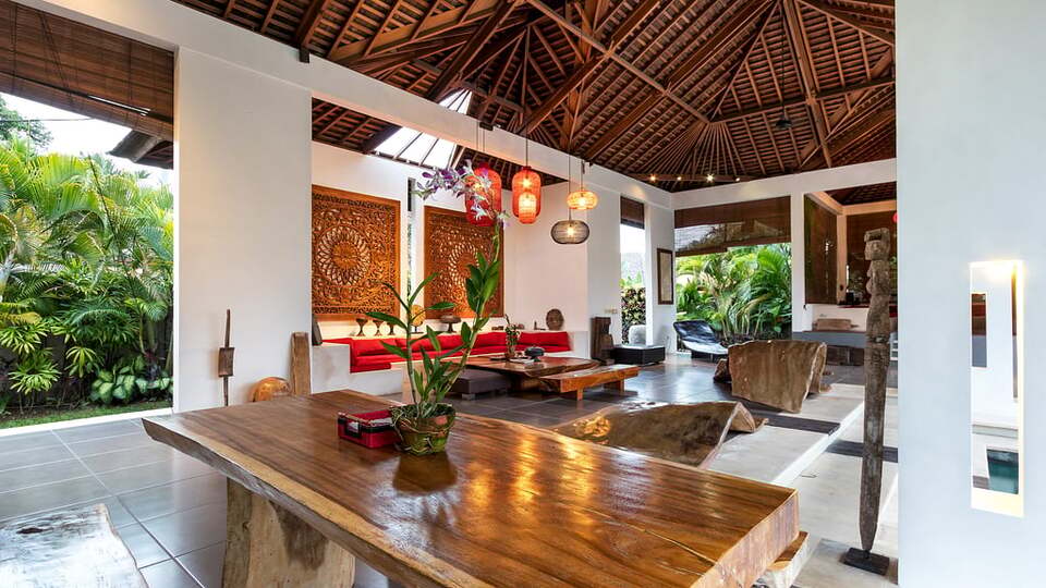 5 Star Alarte Estate – Elegant Seminyak Escape