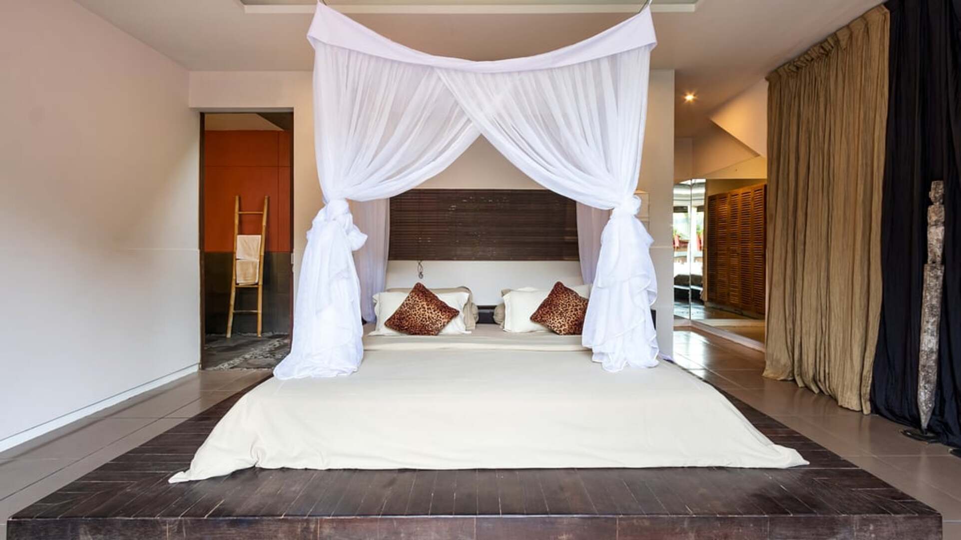 5 Star Alarte Estate – Elegant Seminyak Escape